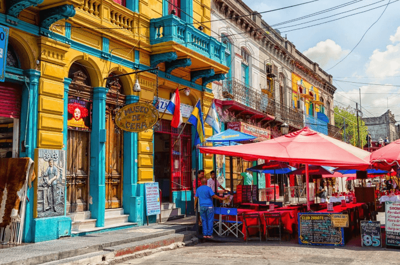 How Businesses Can Build More Memorable Streetscapes